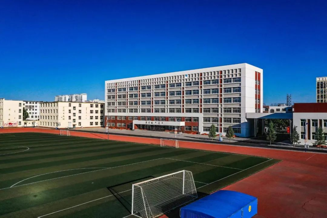 操场.png